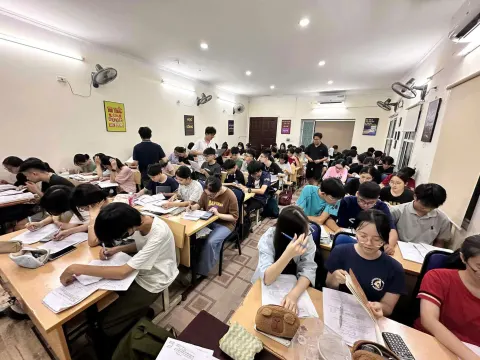 Hình ảnh Trung tâm Đăng Khoa 28