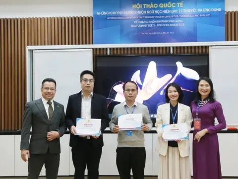 Hình ảnh Trung tâm Đăng Khoa 42