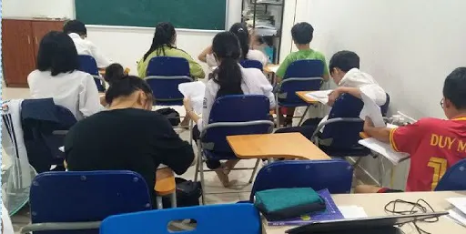 Tại sao học sinh cần ôn luyện thêm?